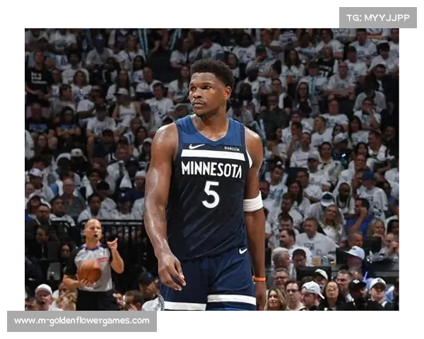 爱德华兹关键封盖亚历山大上篮，森林狼守住胜局